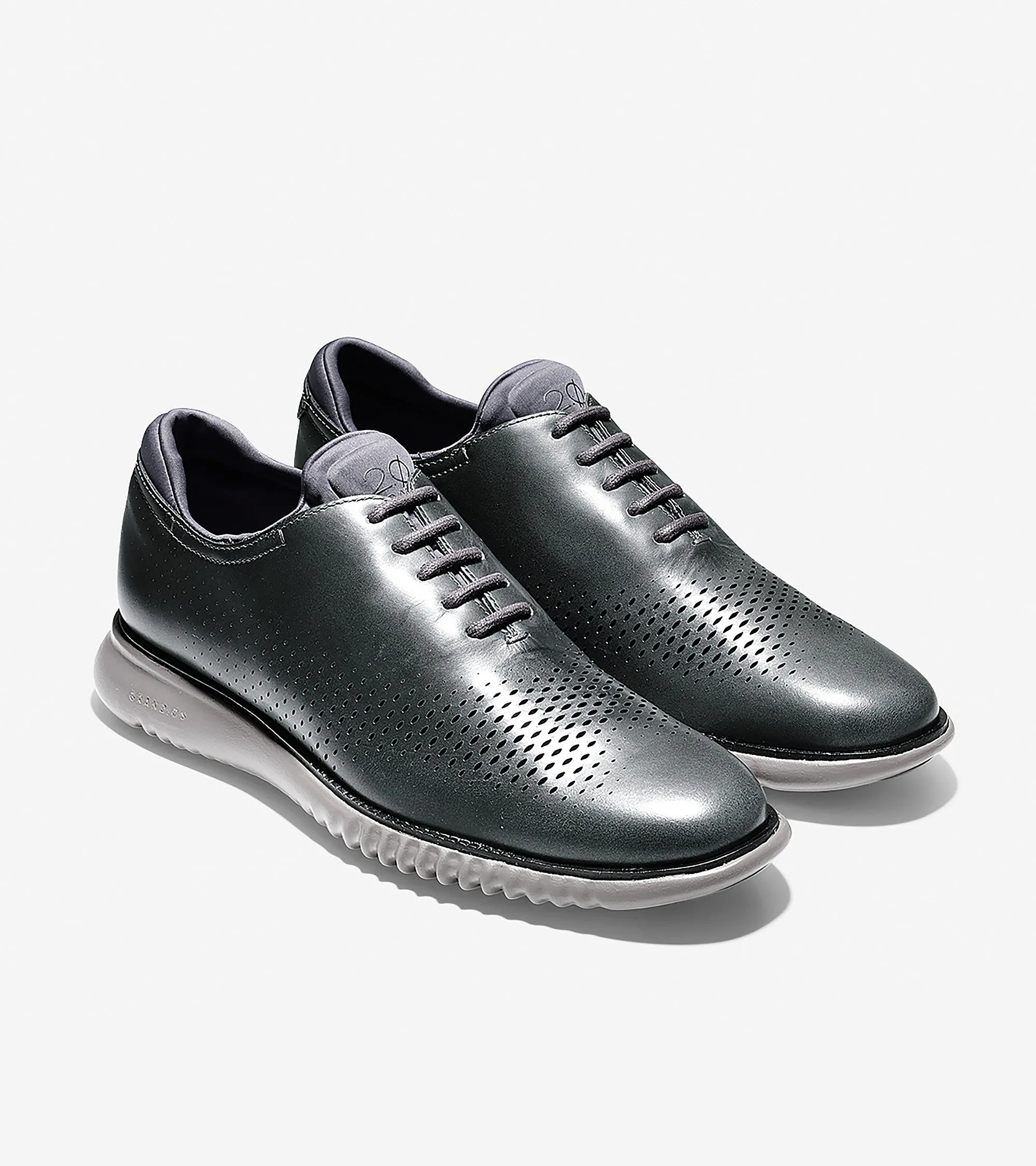 2.ZERØGRAND Lined Laser Wingtip Oxford