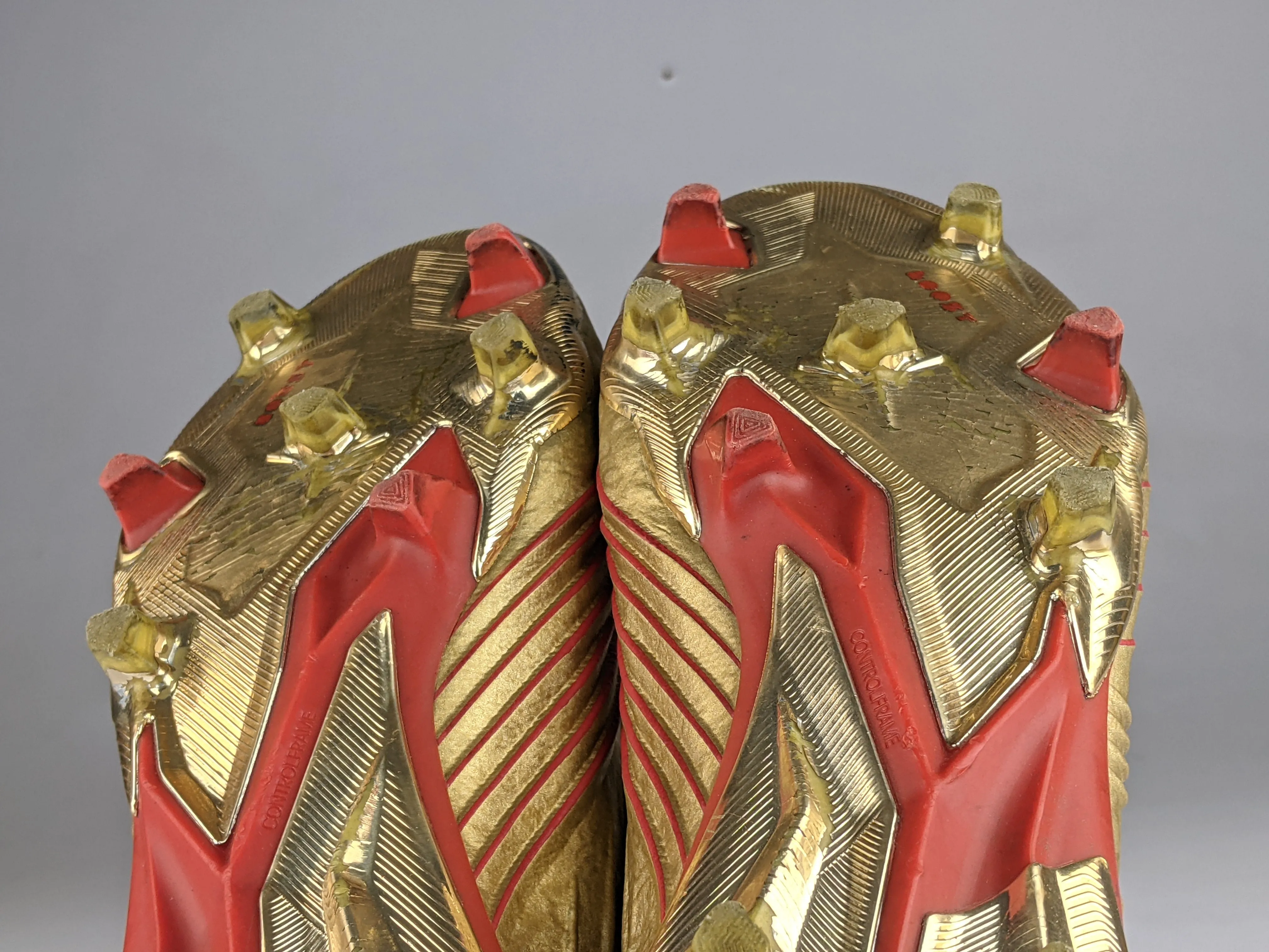 adidas Predator 19  ZIDANE/BECKHAM Icon FG/AG - Gold Metallic/Silver Metallic/Navy LIMITED EDITION