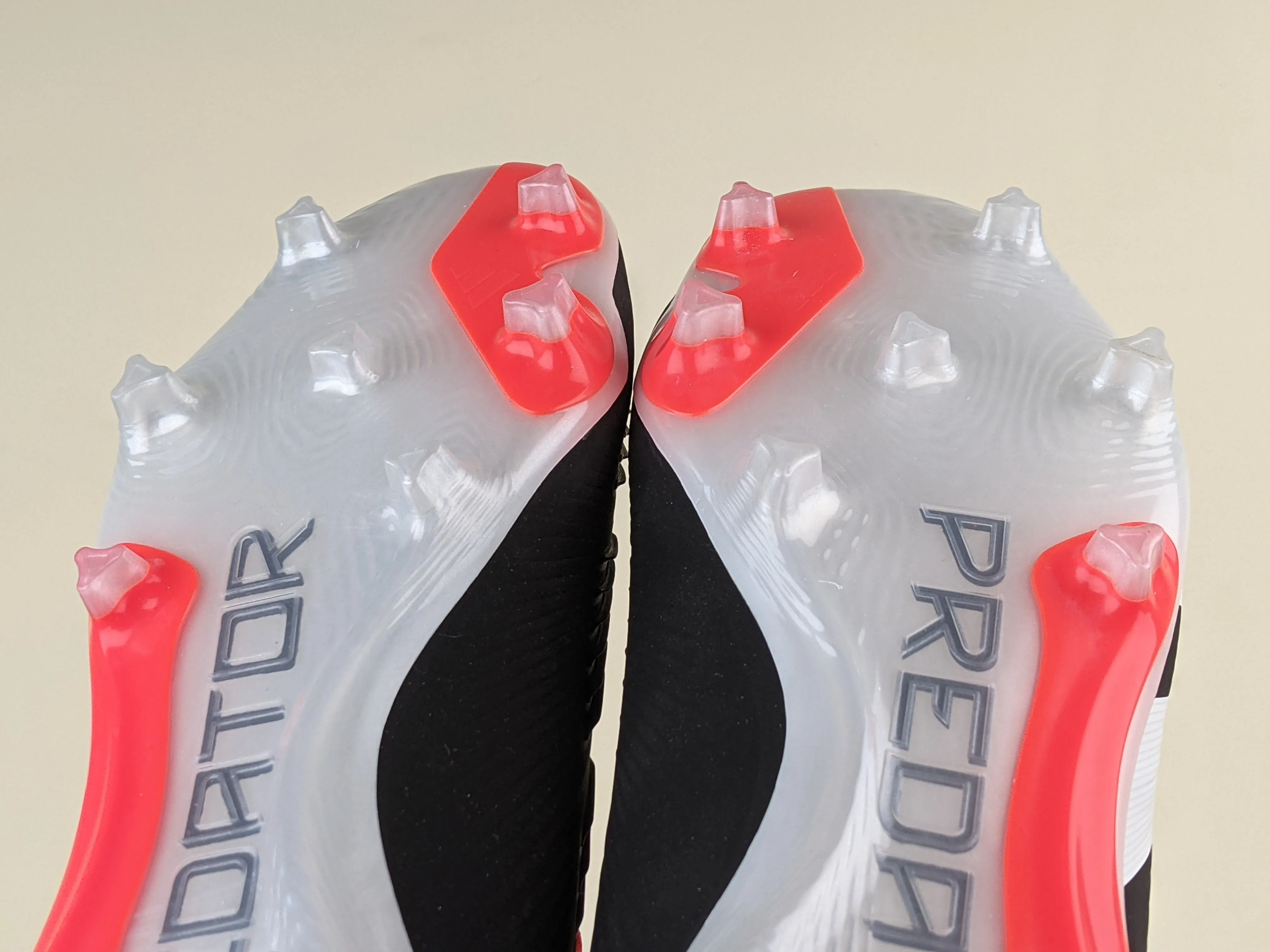 adidas Predator Pro FG Solar Energy - Core Black/Footwear White/Solar Red