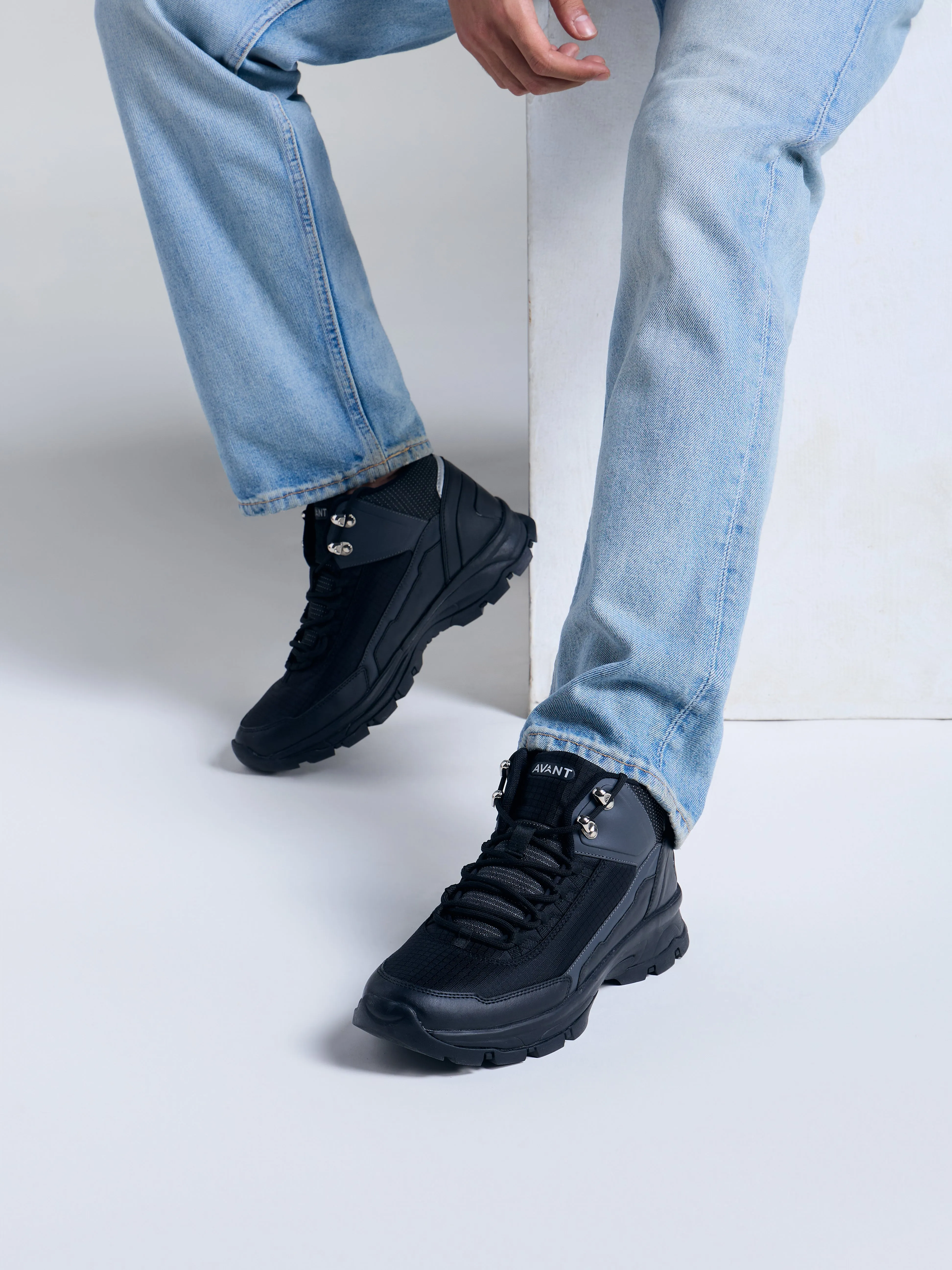 Avant Men's TerraTread Outdoor Shoes - Black