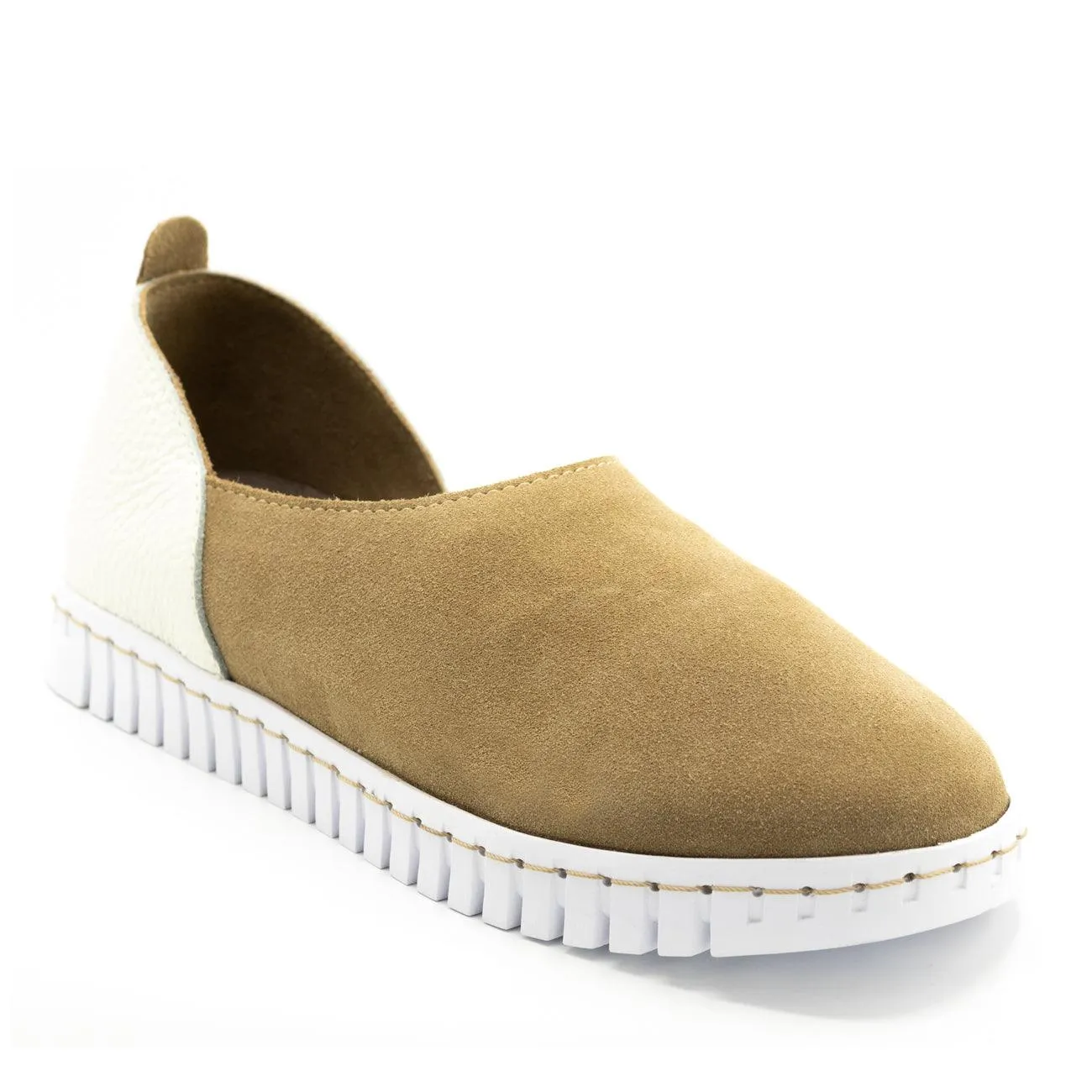 BENDY Women's tan flat shoes - Italian Leather