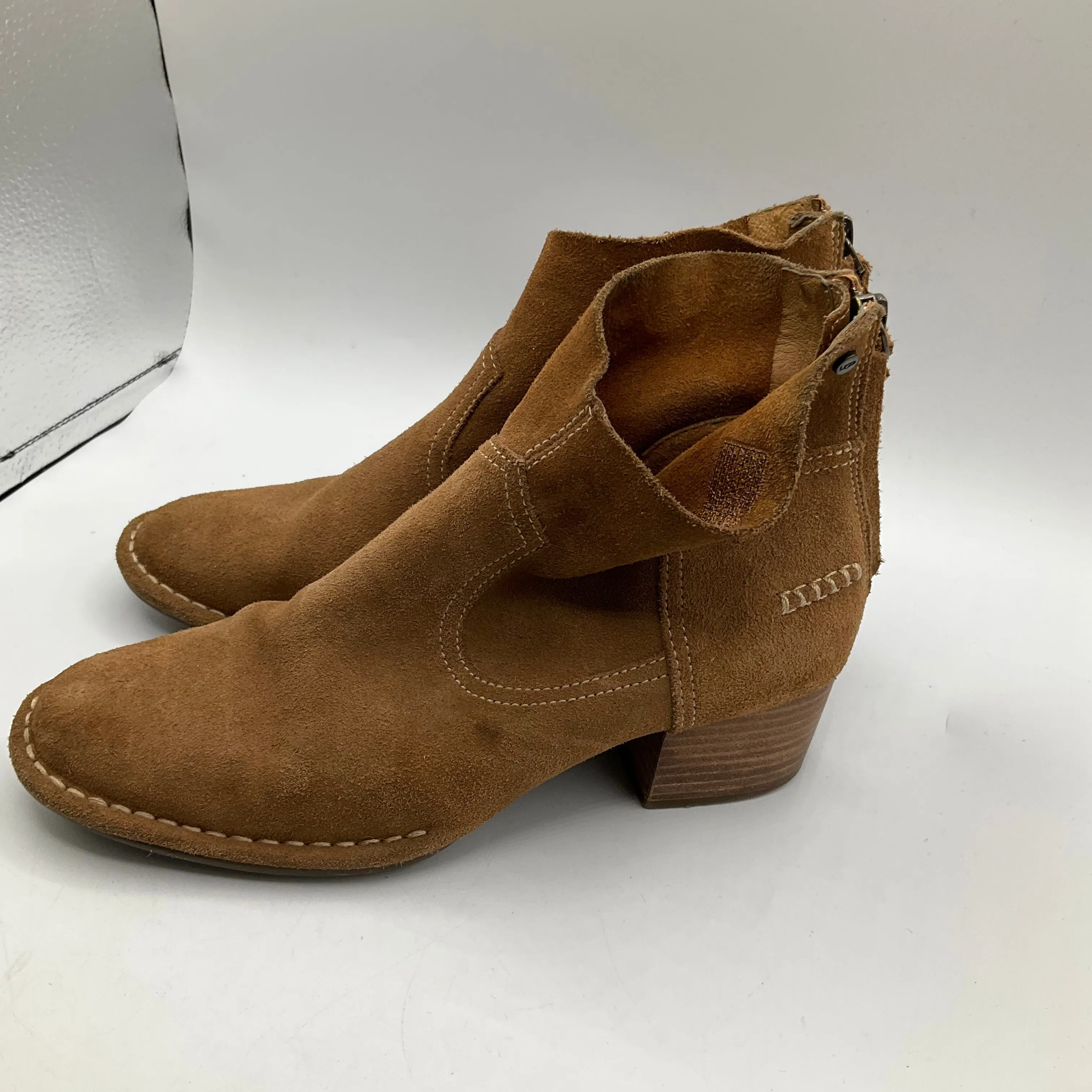 Boots Ankle Heels By Ugg In Brown, Size: 7