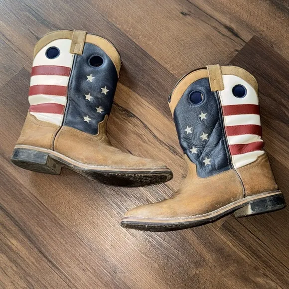 Boys size 5R Smoky Mountain American flag Style boots 🇺🇸🇺🇸
