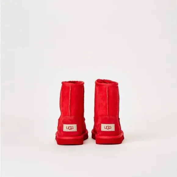 Brand New UGG Class II Boots Samba Red Big Kids
