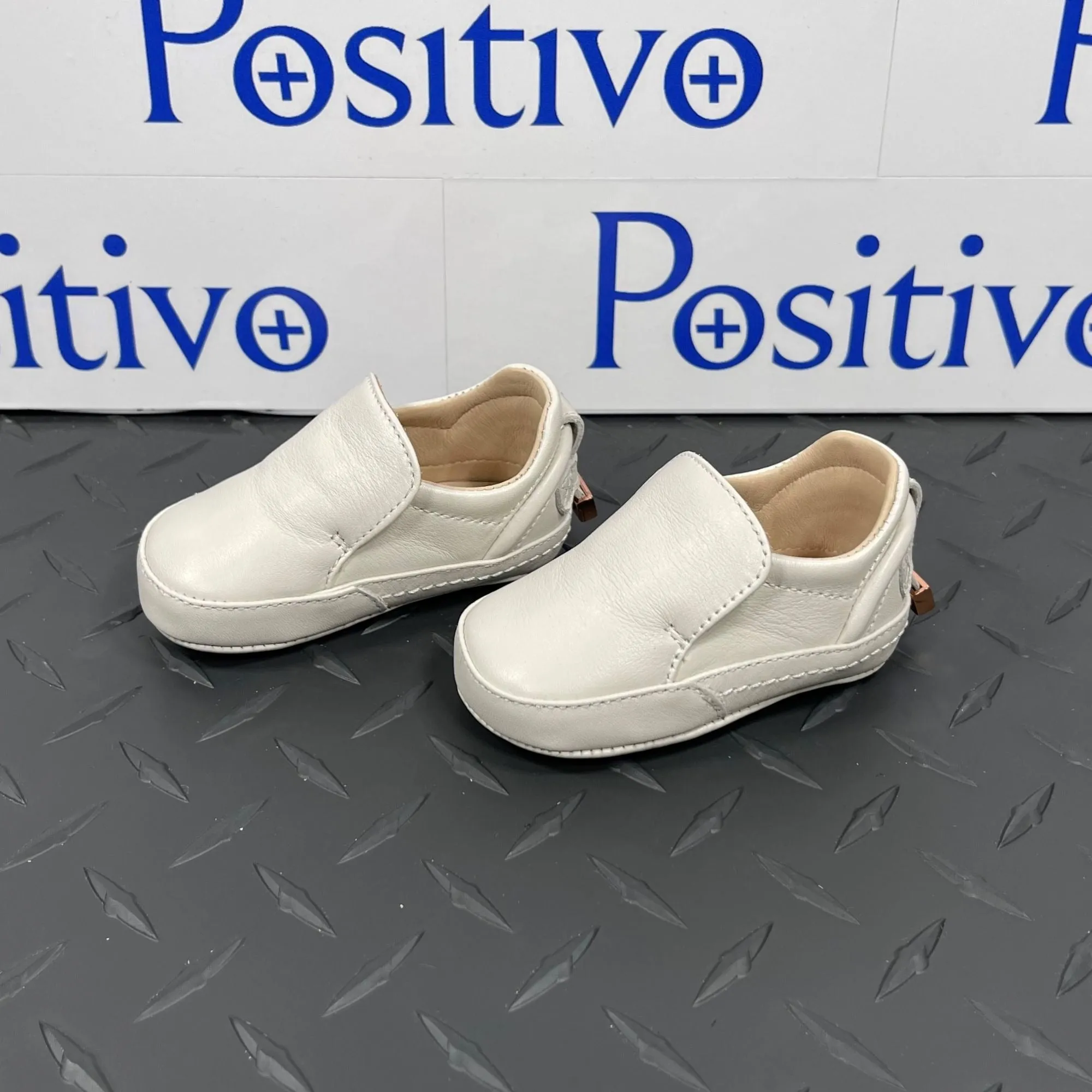 Buscemi 40MM Baby Nappa Off White Leather Sneakers
