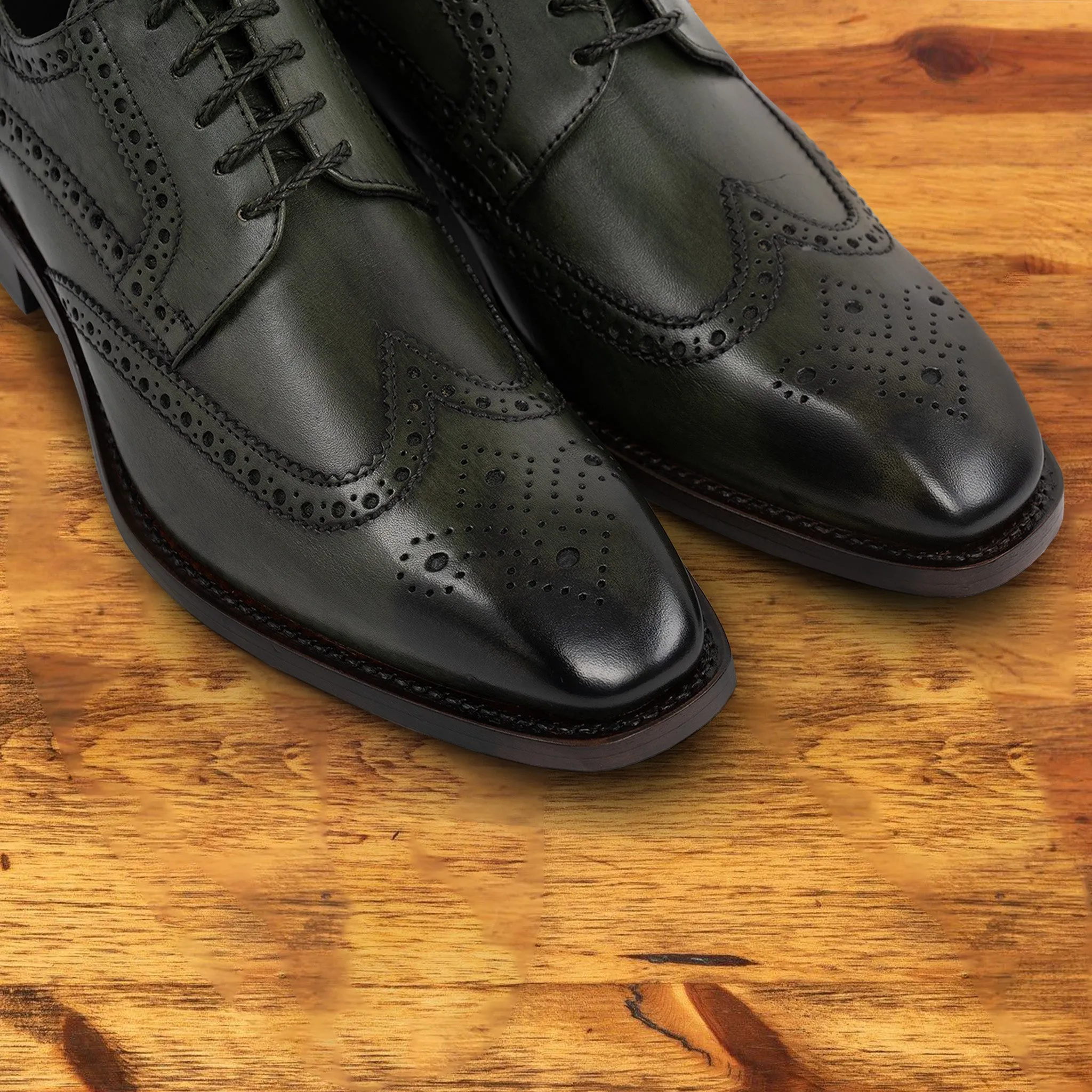 Calzoleria Toscana Mesola Wingtip Dress Shoe