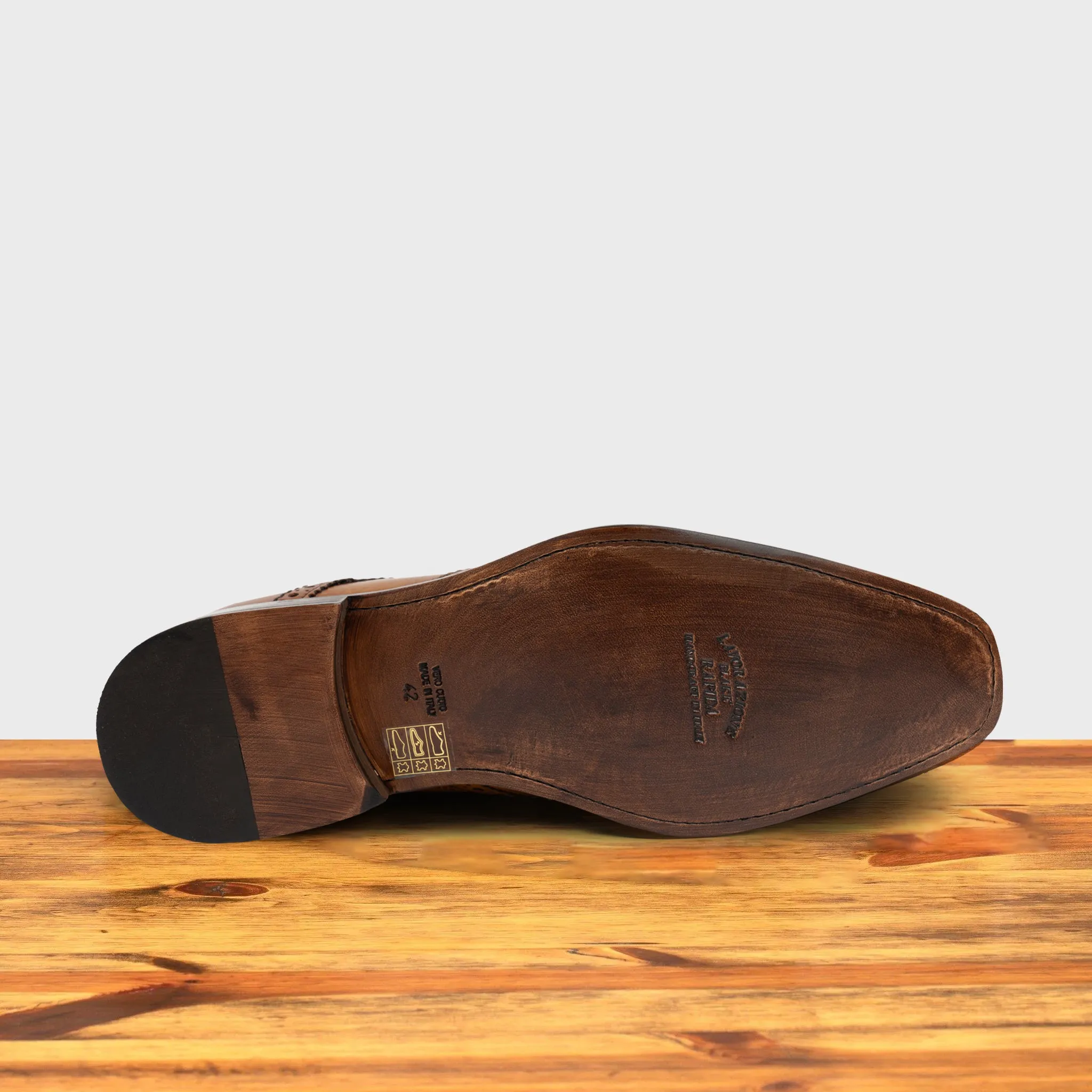 Calzoleria Toscana Mesola Wingtip Dress Shoe
