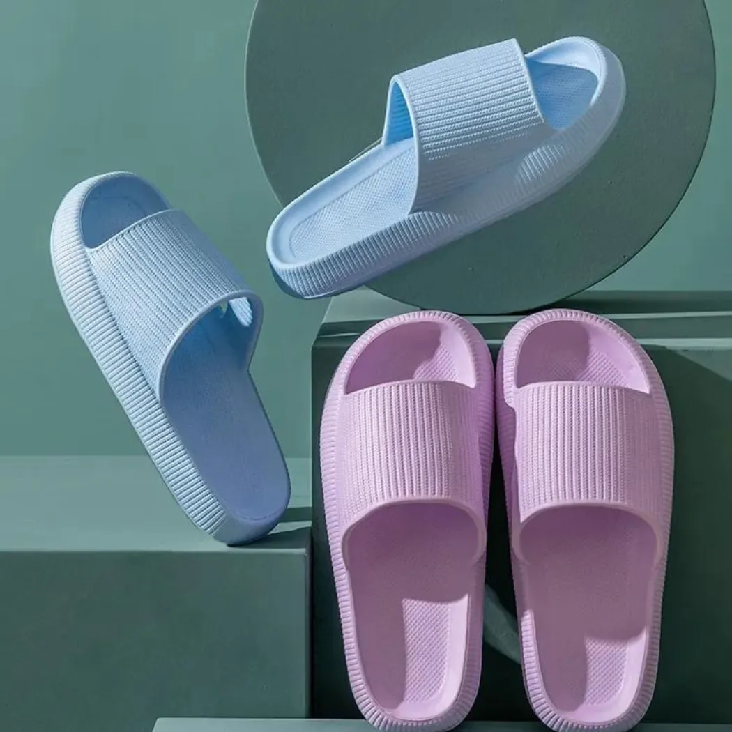 ComfySlides - All-Day Comfort