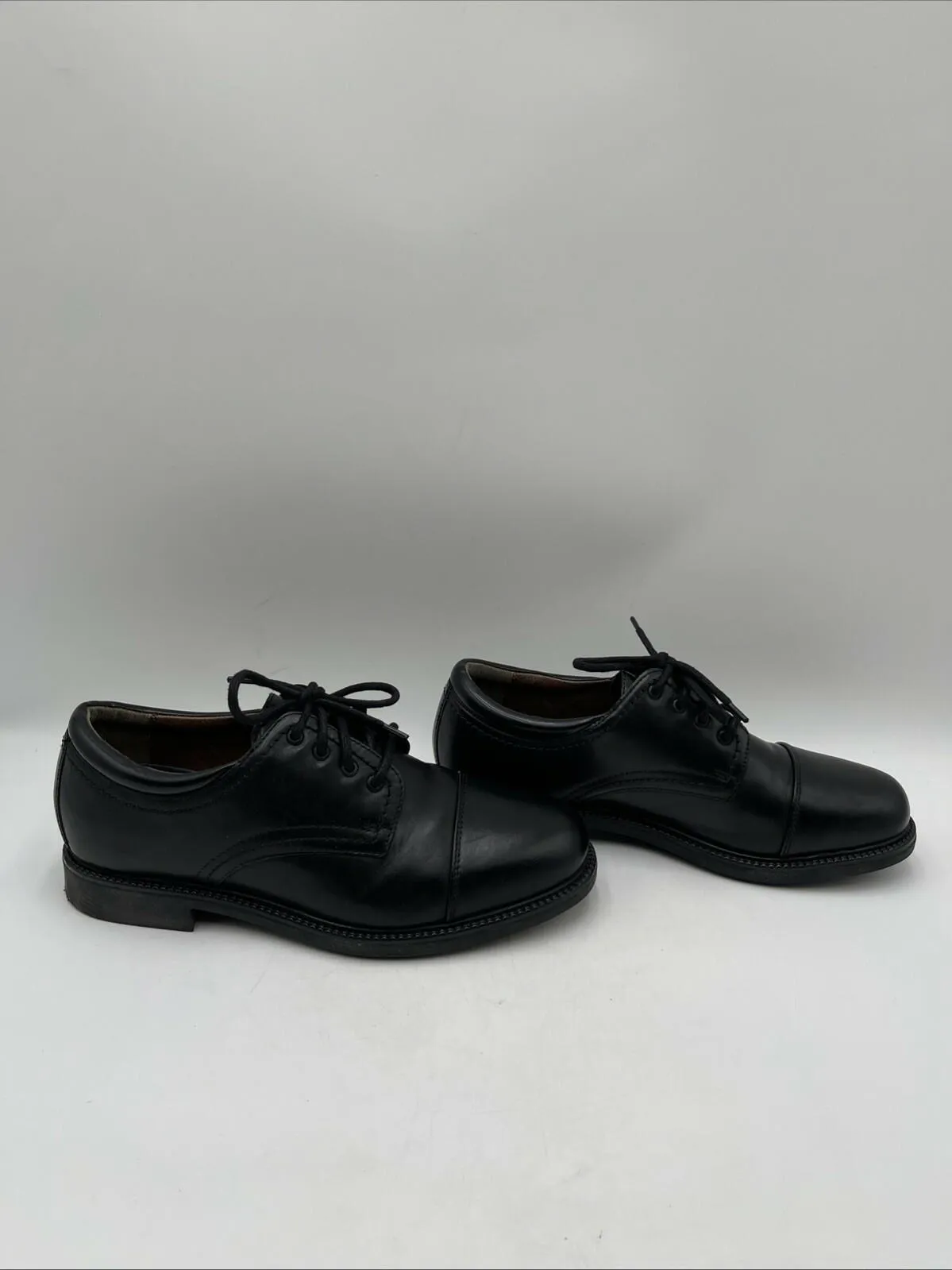 Dockers Men's Gordon Cap Toe Oxford Shoes Black Size 8M - Very Good