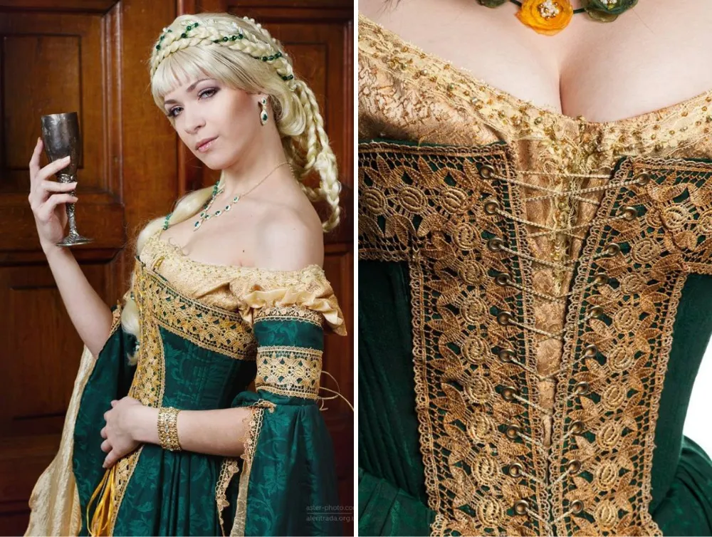 Italian renaissance courtesan dress