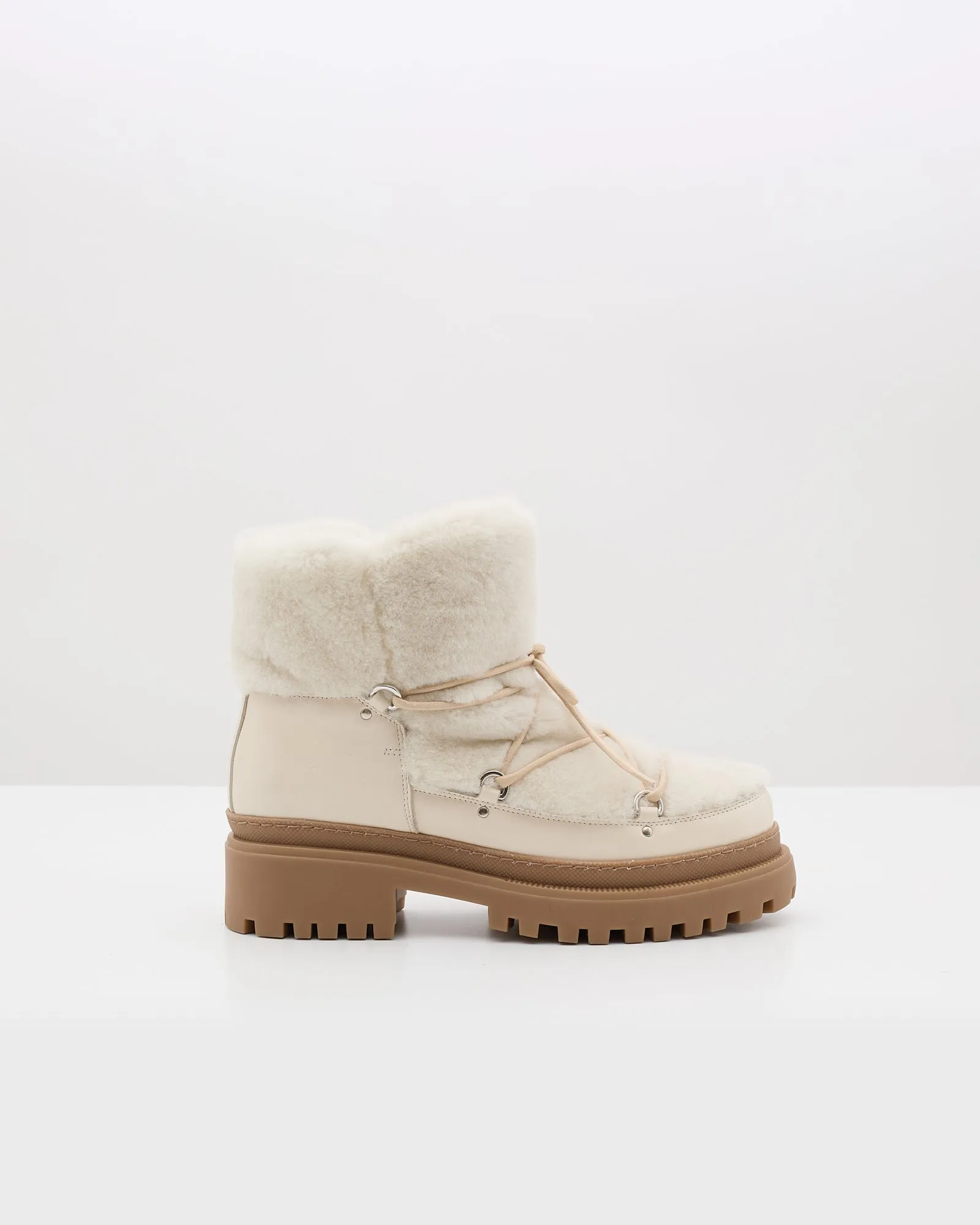 Lace-up mid-length shearling boots
