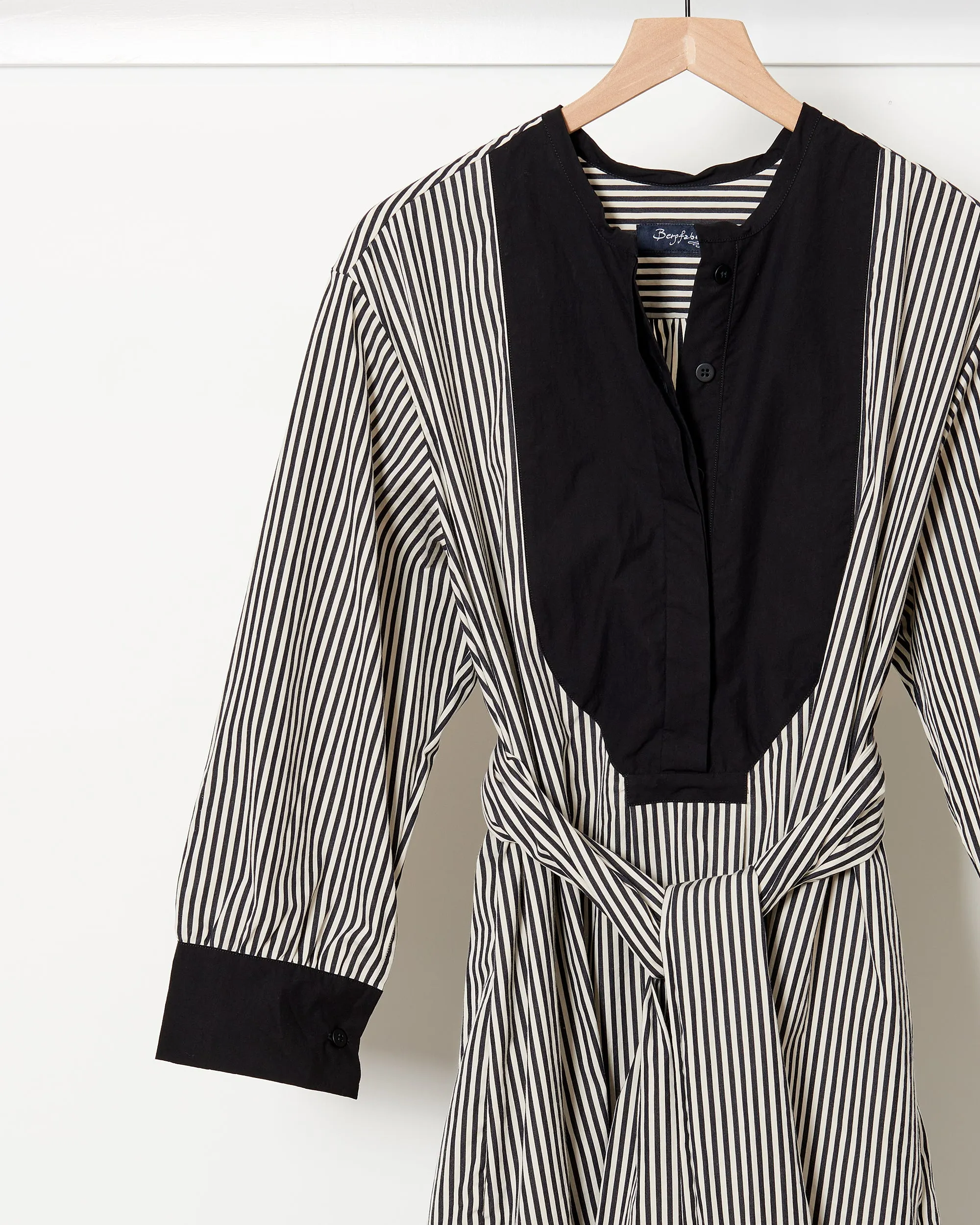 Mia Dress Black Stripe