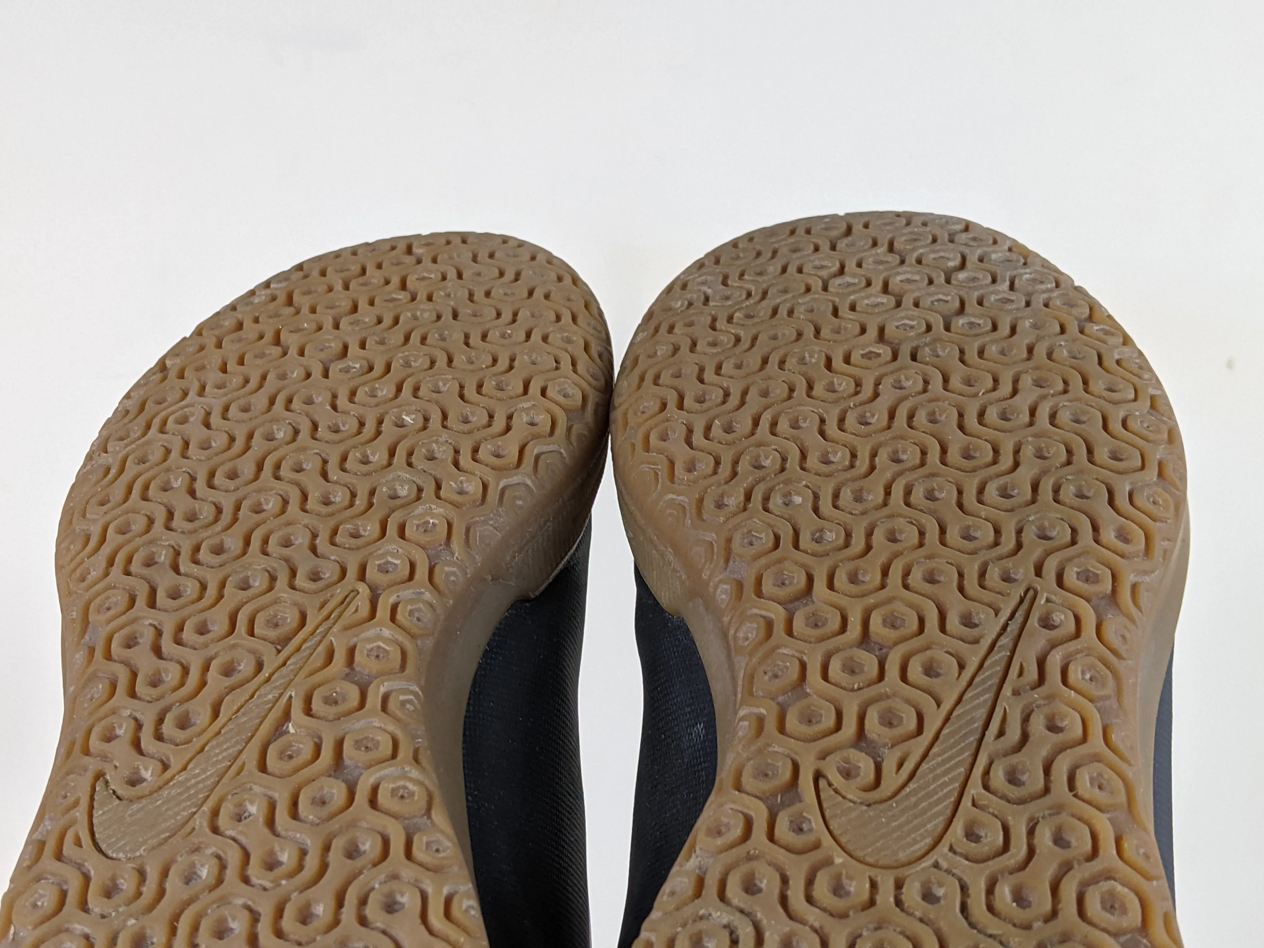 Nike Bravata IC 'Black
