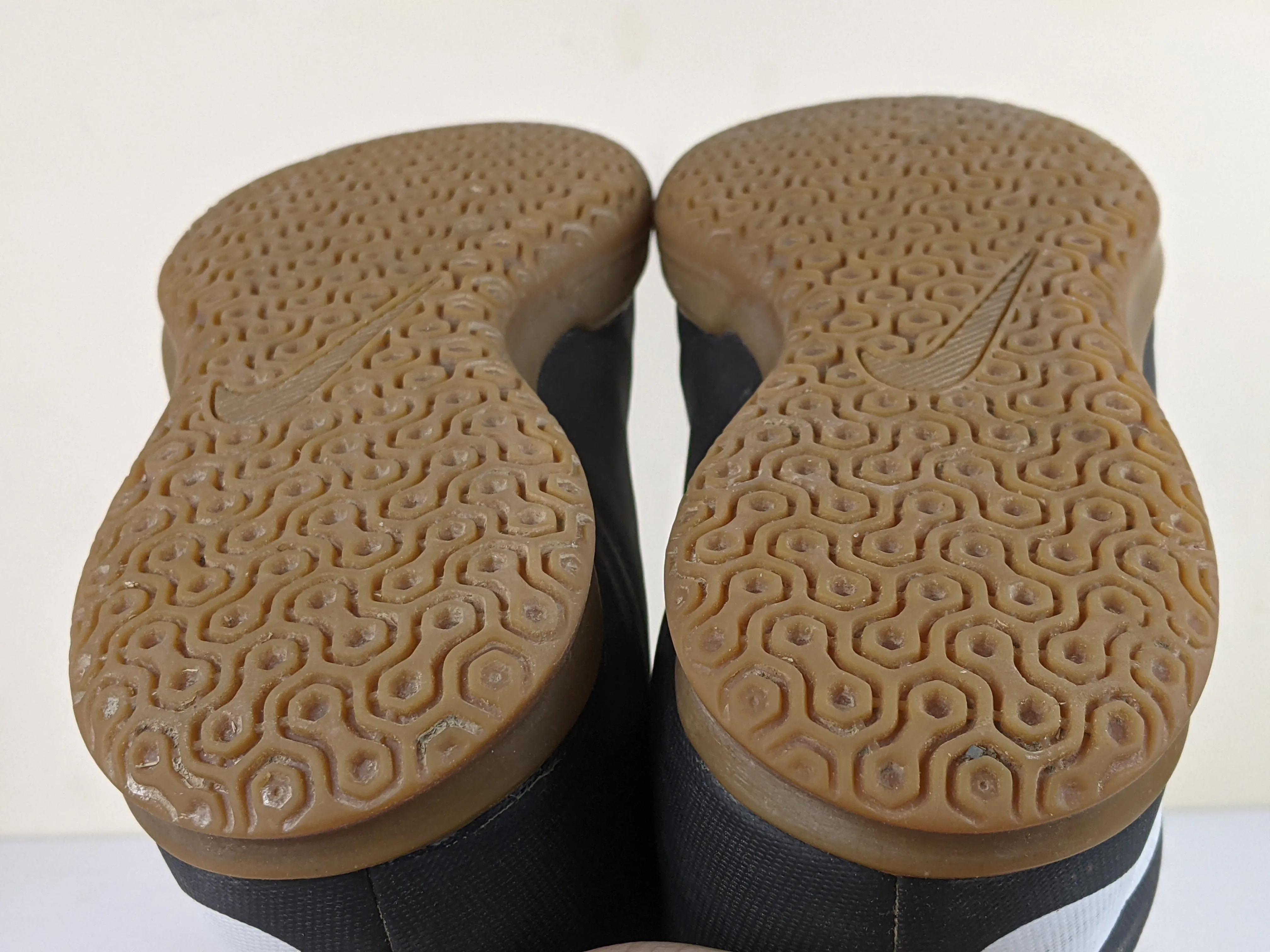 Nike Bravata IC 'Black