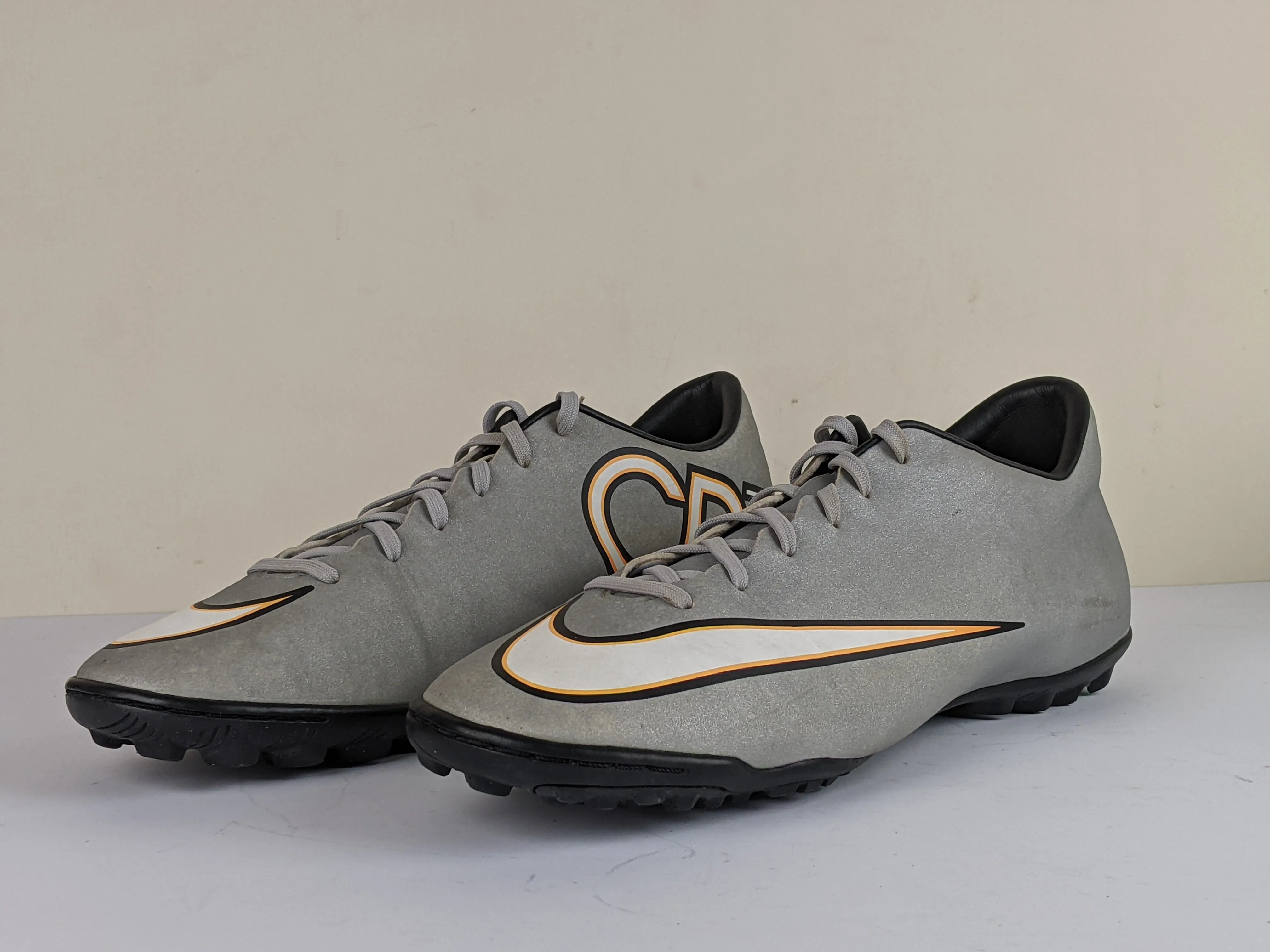 Nike Mercurial Victory V CR7 TF Grey