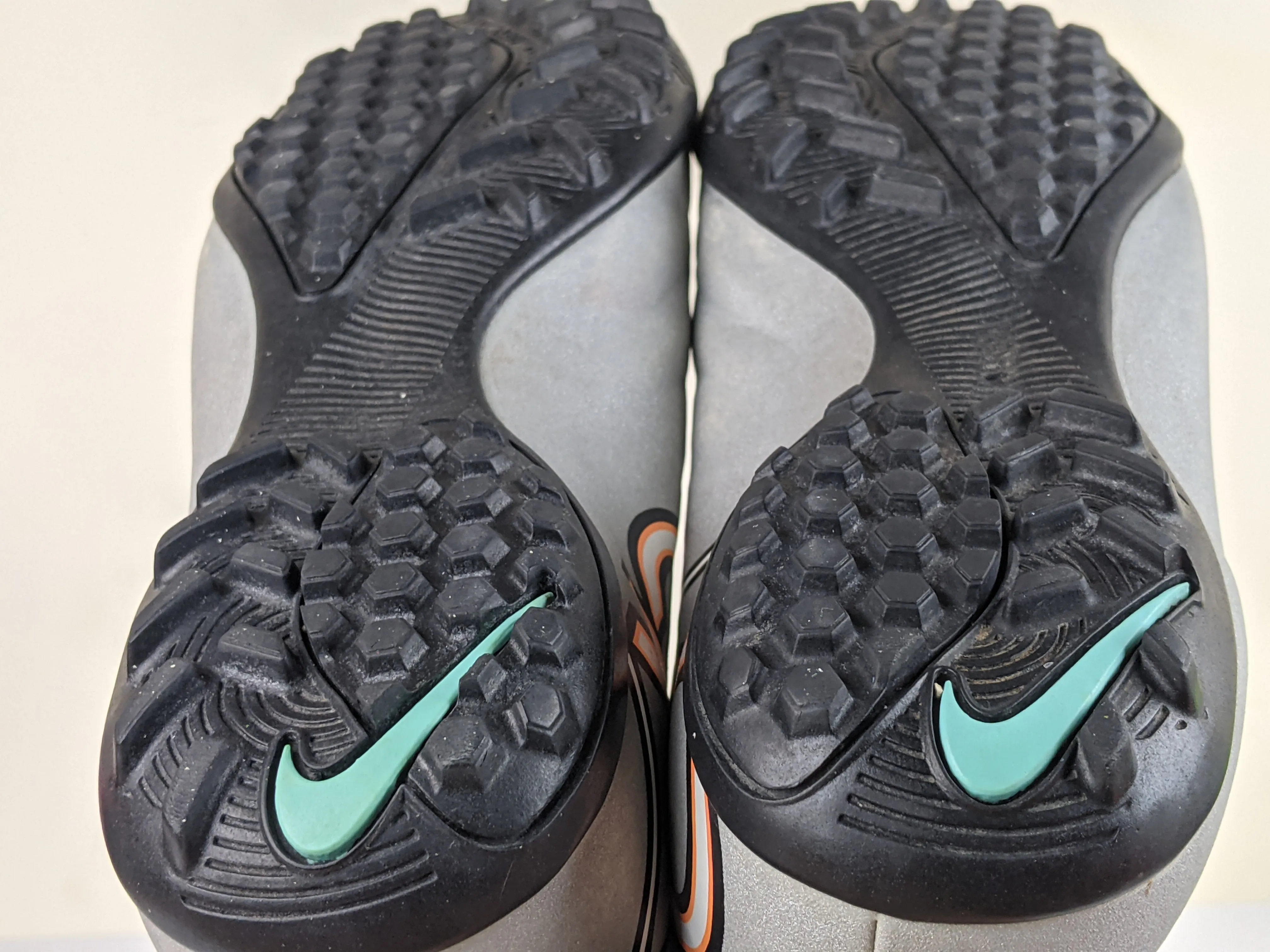 Nike Mercurial Victory V CR7 TF Grey
