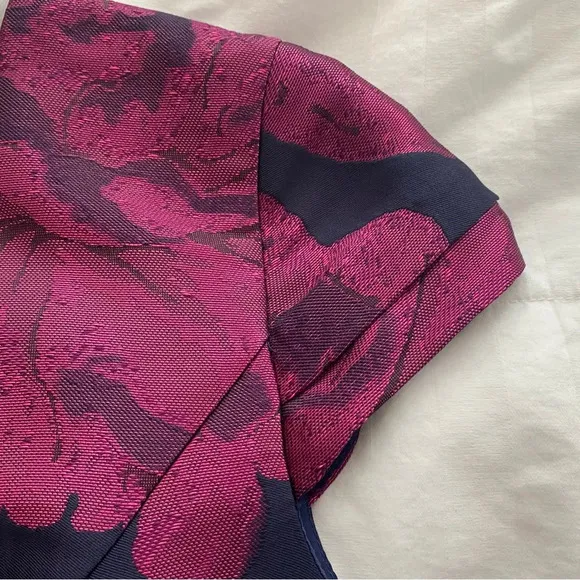 NWT Anthropologie Dress Hutch Floral Jacquard Berry and Navy, V- Neck Size 8