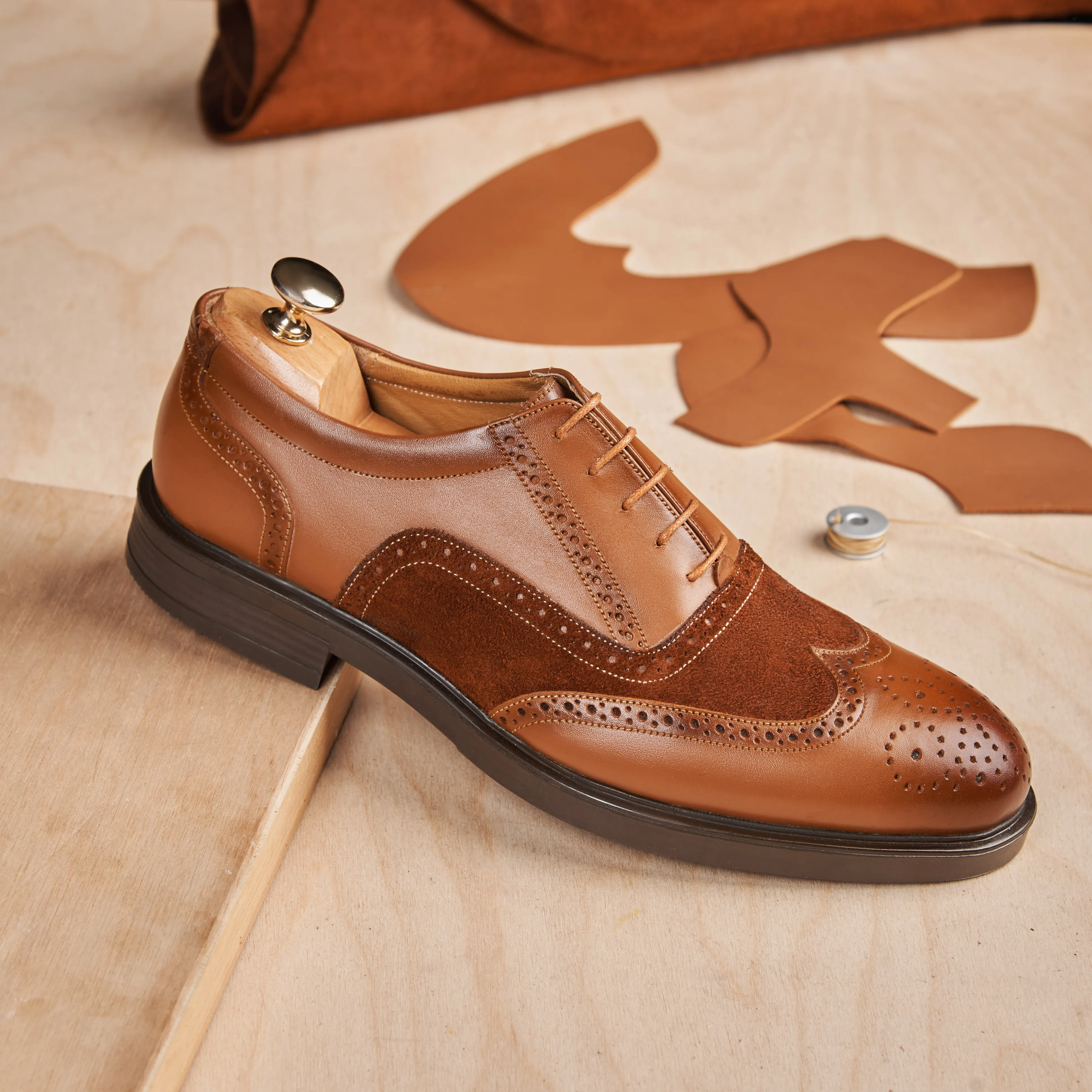 Oxford Brogue with Suede