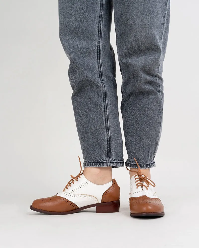Perforated Lace-up Wingtip Leather Flat Oxfords