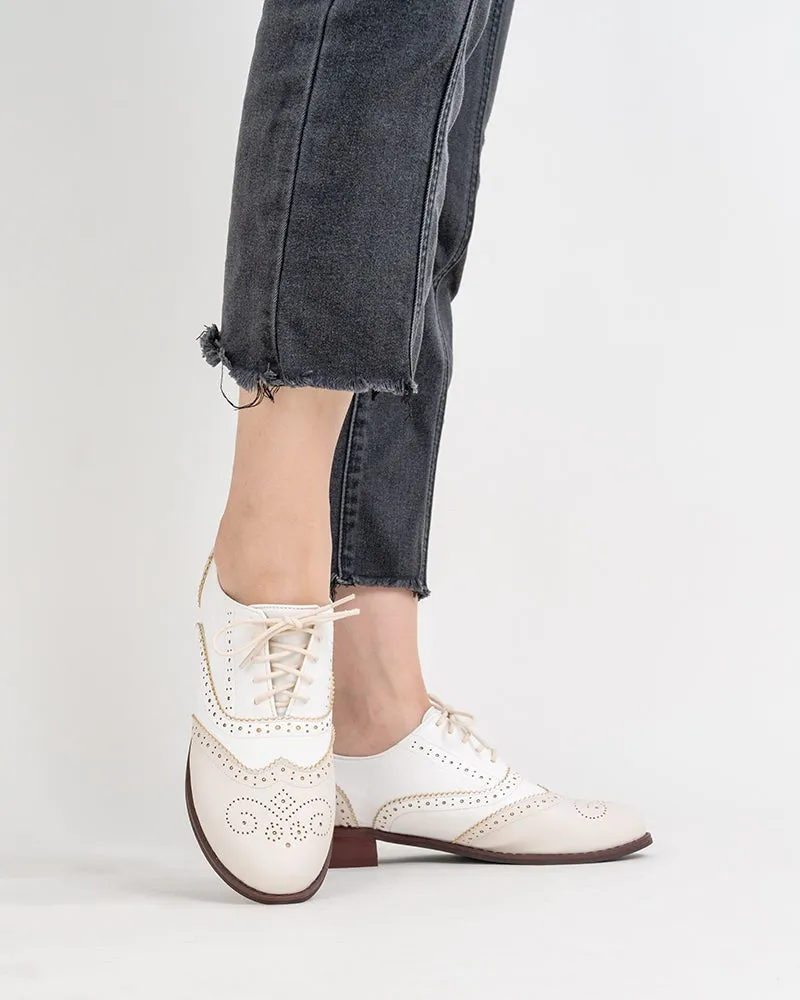 Perforated Lace-up Wingtip Leather Flat Oxfords