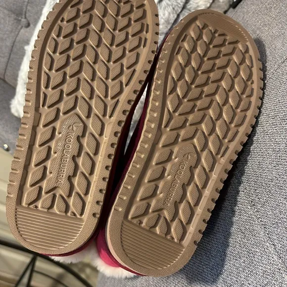 Pink koolaburra by Ugg boots