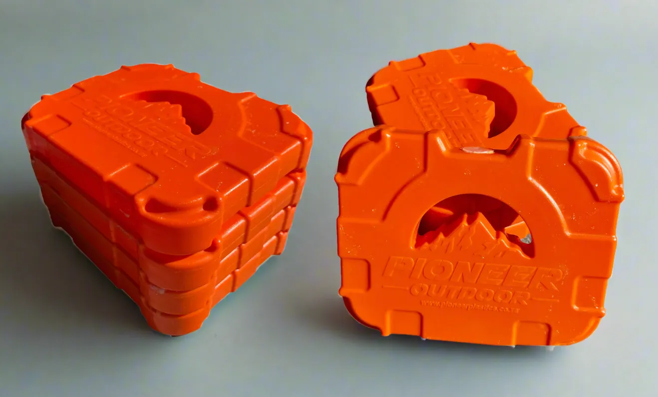 Pioneer Outdoor Stacking Ice Block