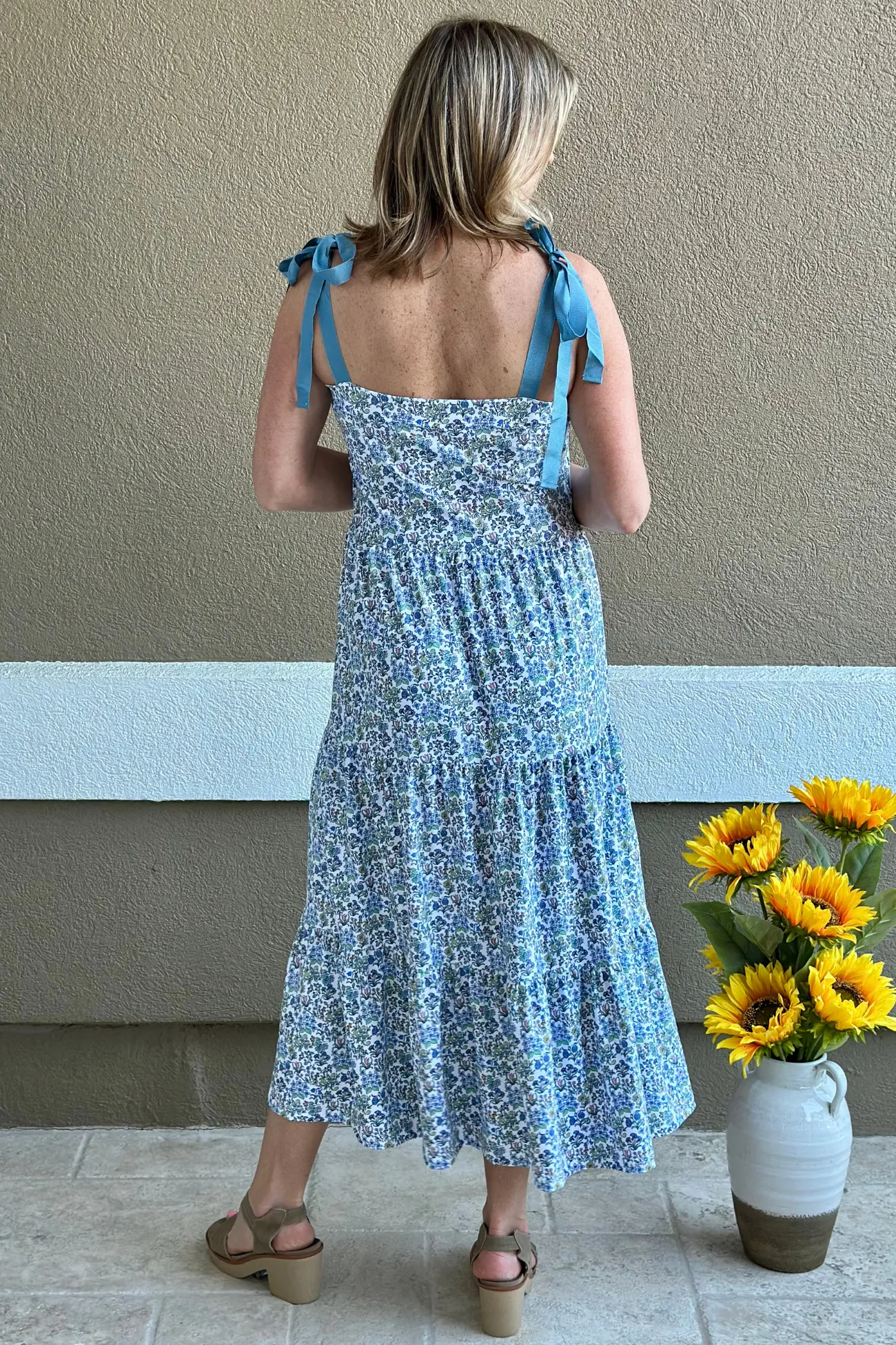 Smith & Quinn The Sage Dress in Spring