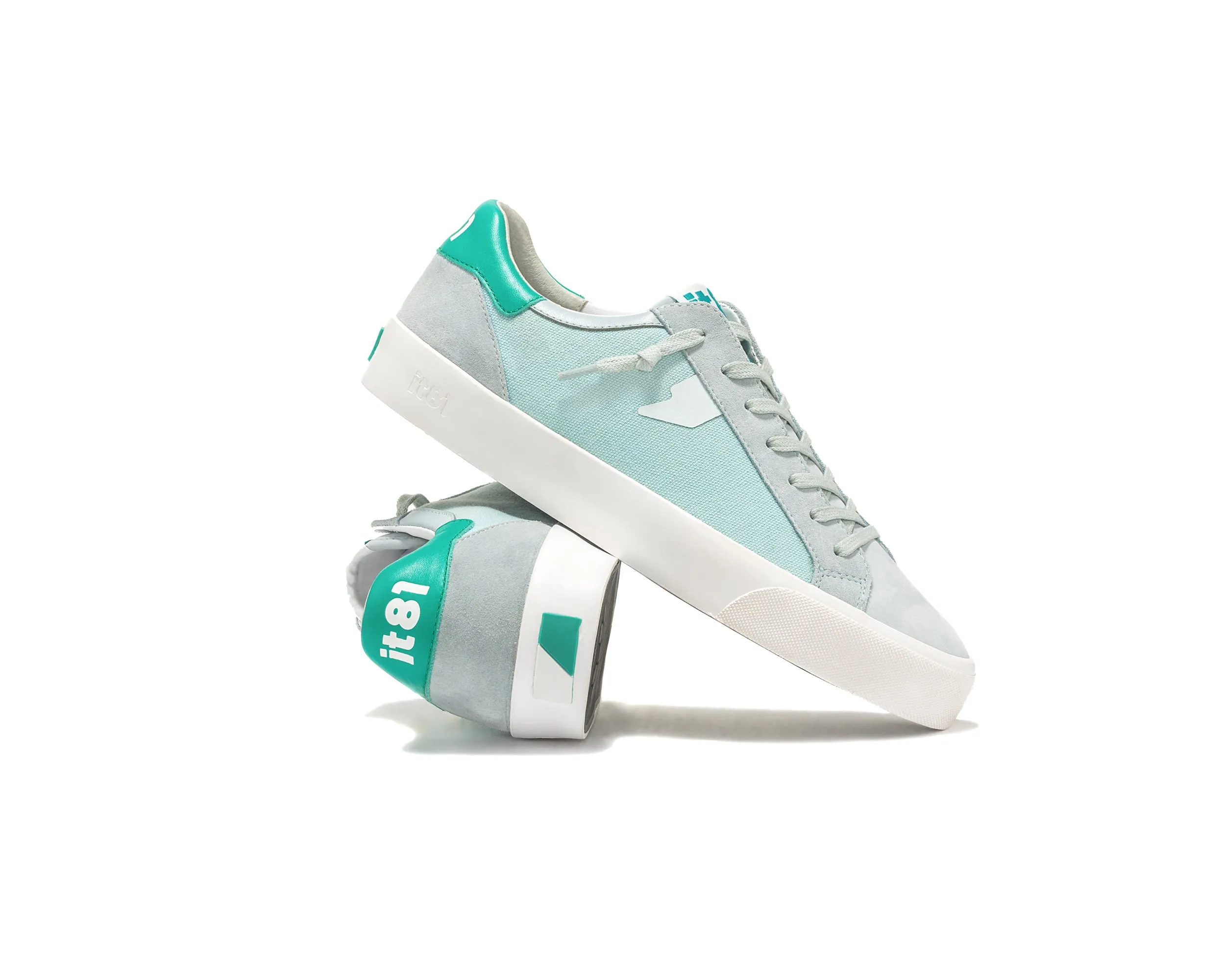 Snowblue Light Blue Low-top
