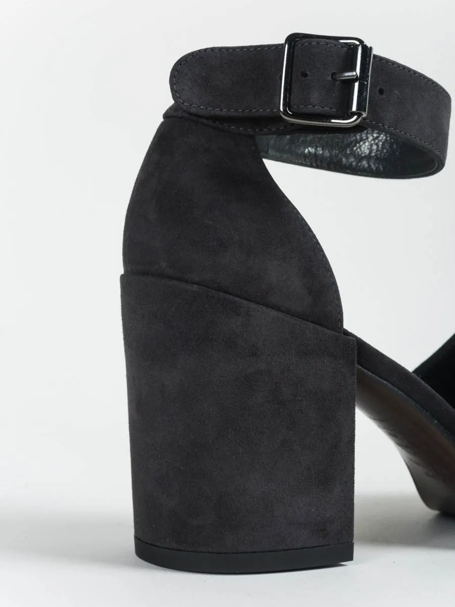 sohogal block heel