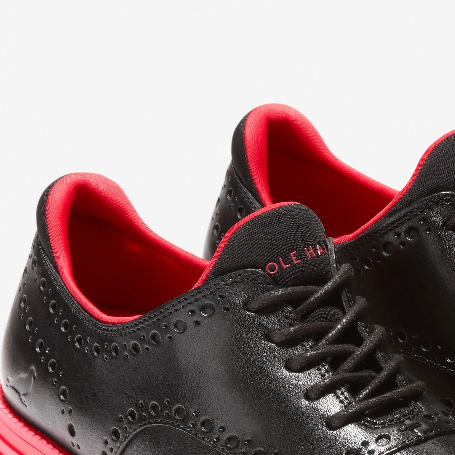STAPLE ØriginalGrand Ultra Wingtip Oxford