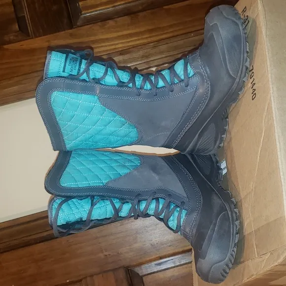 THE NORTH FACE THERMOBALL SHELLISTA BOOTs GIRLS 4