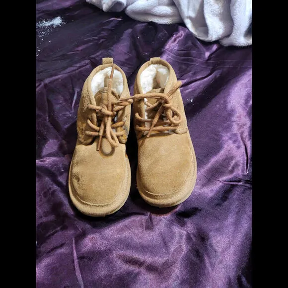 UGG 1094269 Kids  Boots - Size 13 - Brown