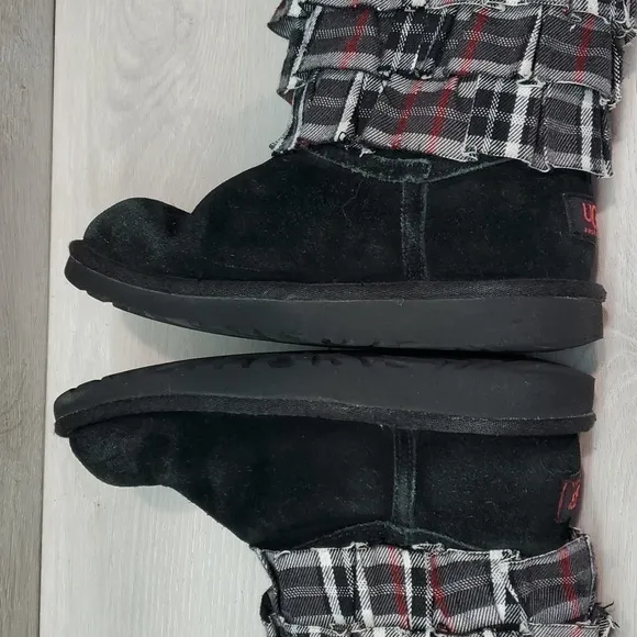 Ugg Australia Big Kids Elloise Girls Short Boots Sheepskin Leather shoes sz 3