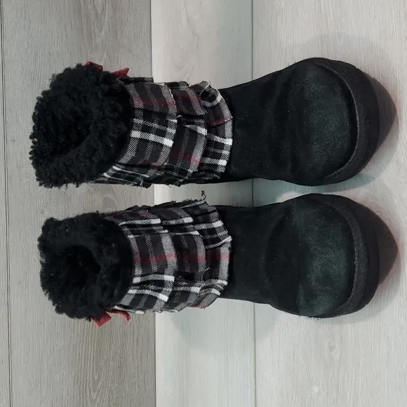 Ugg Australia Big Kids Elloise Girls Short Boots Sheepskin Leather shoes sz 3
