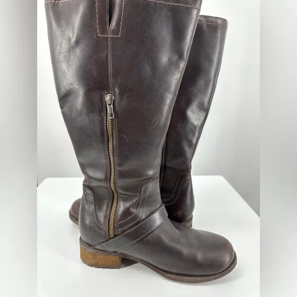 UGG Australia Dahlen Stout Tall Leather Fully Lined Boots Size 9 Style 1006043