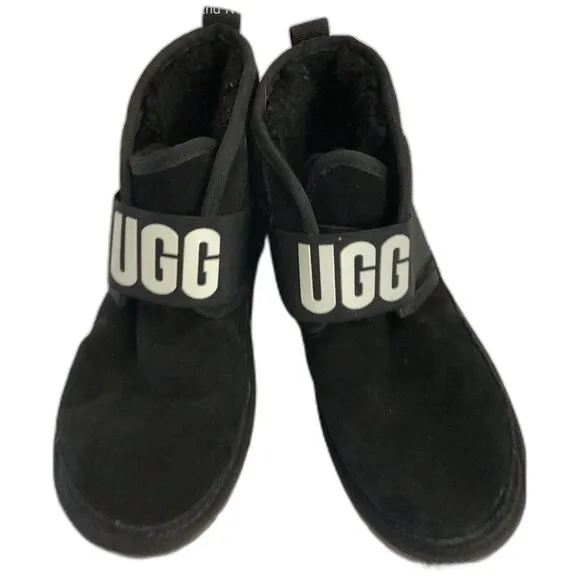 UGG Black Neumel Graphic Boots - Unisex-Women's 7.5 Men's 6