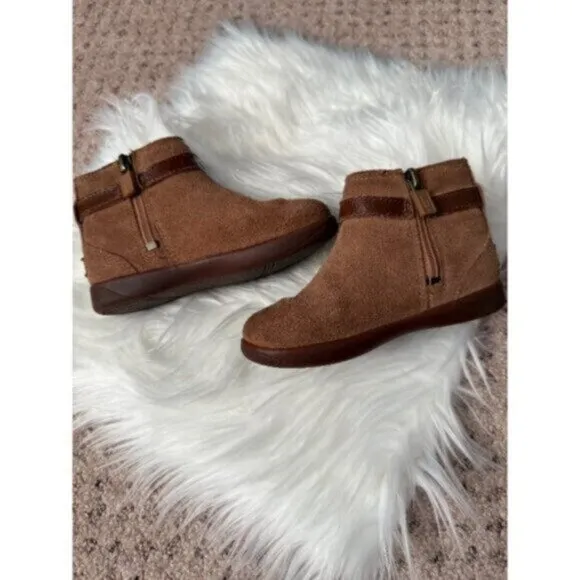 UGG girls toddler size 8 Libbie chestnut bow boots 1005151T