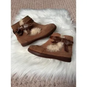 UGG girls toddler size 8 Libbie chestnut bow boots 1005151T