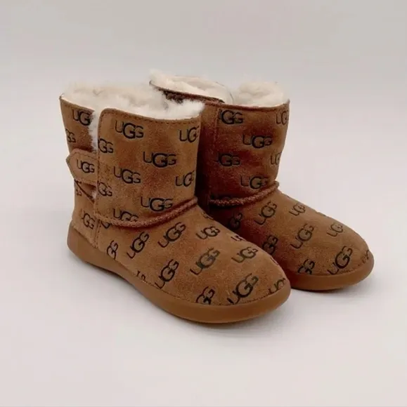 UGG INFANT KEELAN  BOOTS Size 7 BRAND NEW