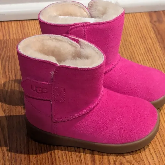 UGG Keelan Pink Azalea boots