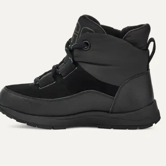 UGG Kids Yose Puffer Lace boots