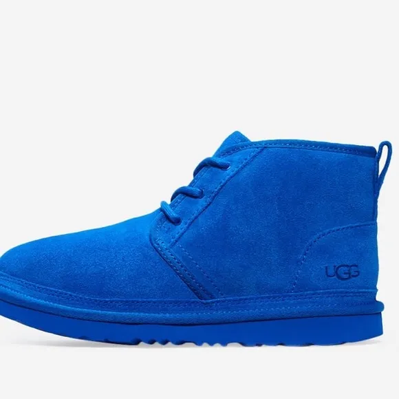 UGG Unisex big kids Grade School Neumel II Boots
