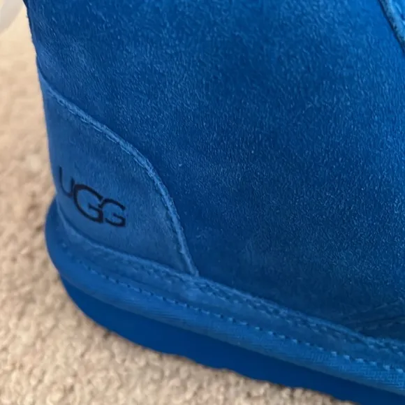 UGG Unisex big kids Grade School Neumel II Boots