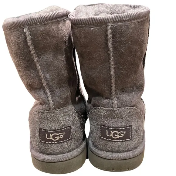 UGG BOOTS EUC KIDS SIZE 3 GRAY