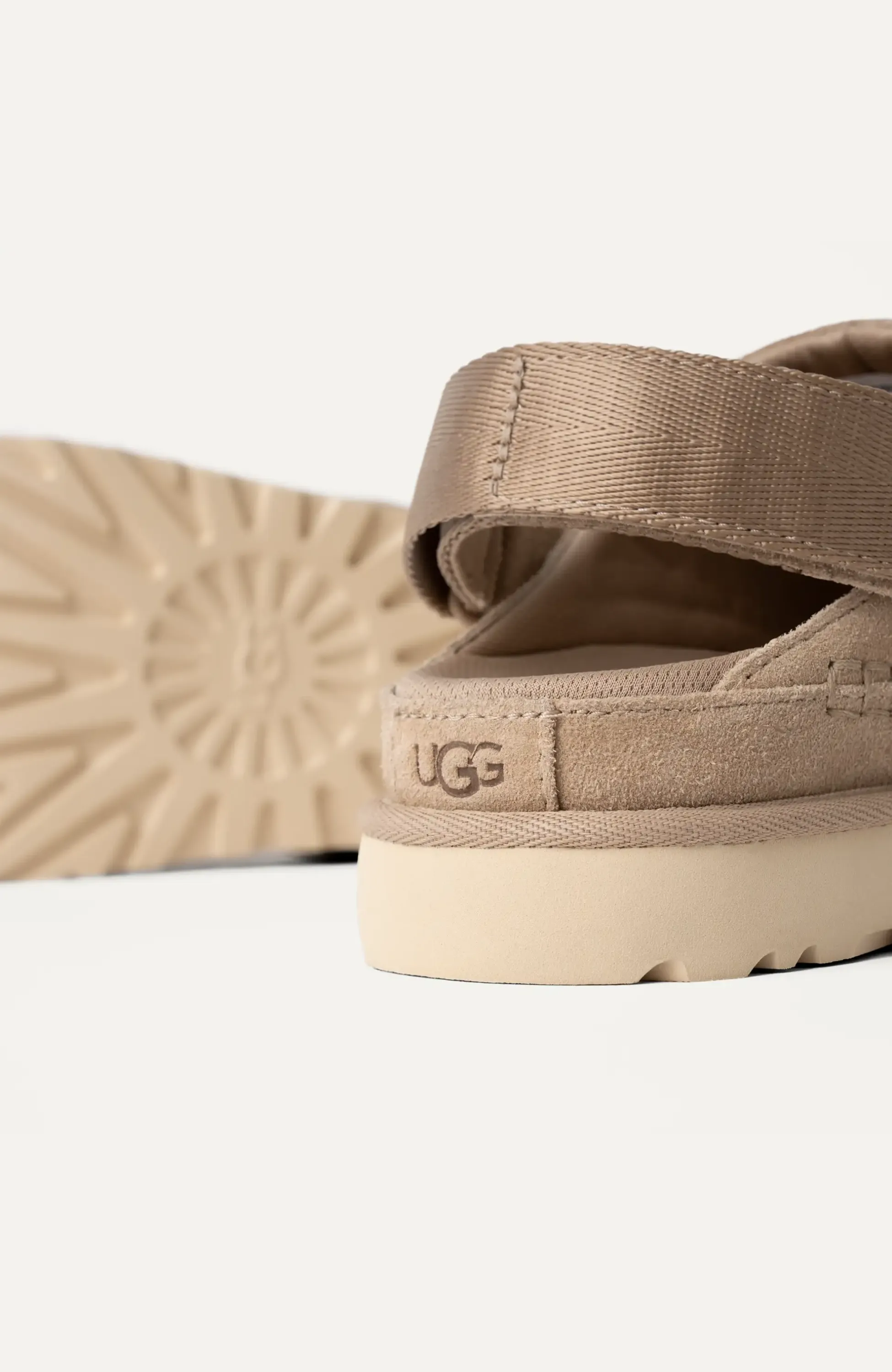 Uggs - Goldenstar Clog