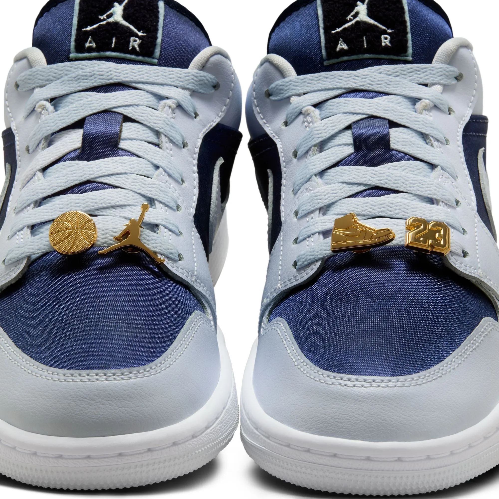 Womens Air Jordan 1 Low SE 'Football Grey'