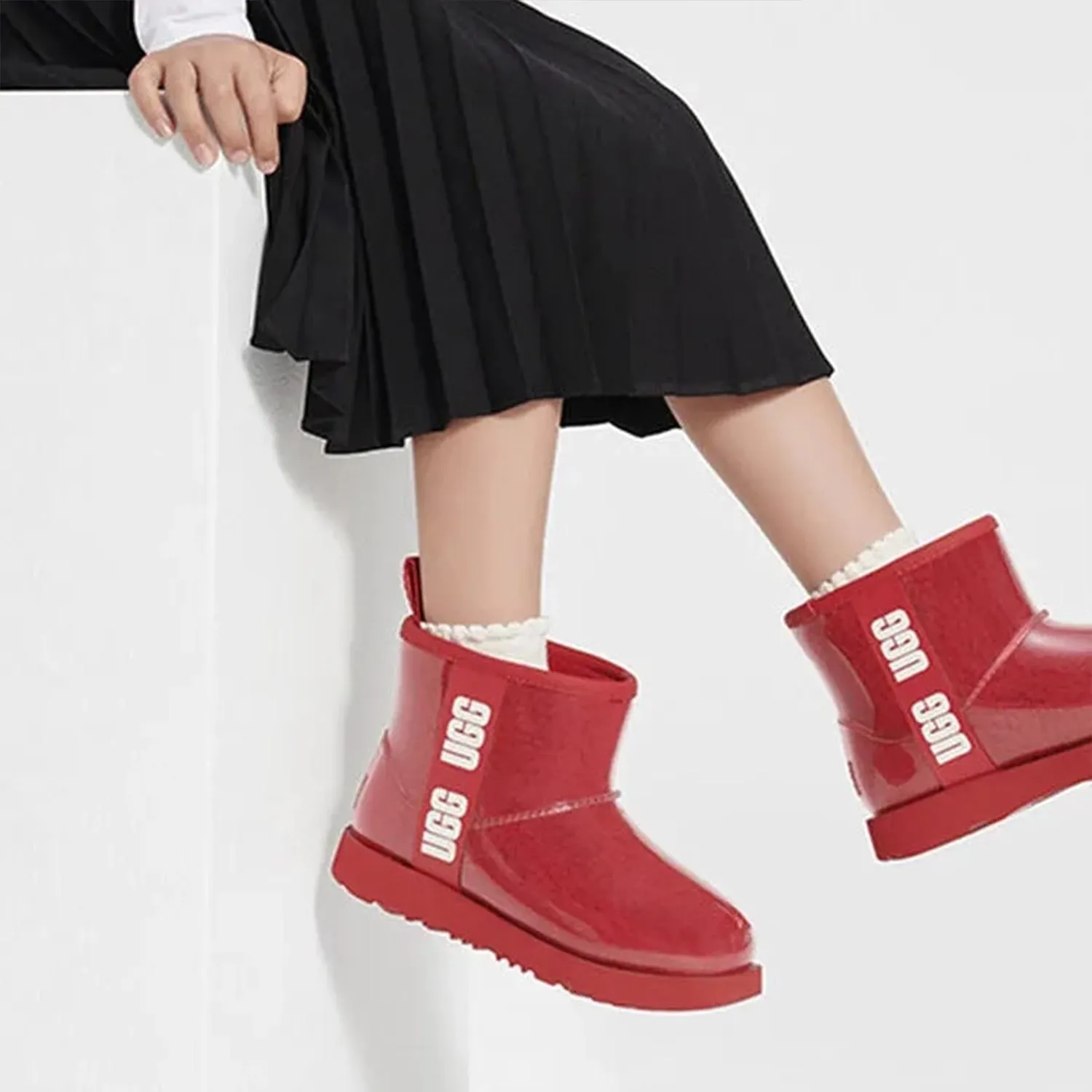 Women's Classic Clear Mini Boot